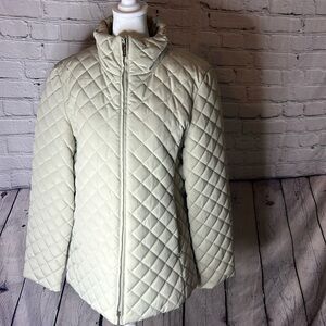 NWOT Calvin Klein  quilted jacketed/coat cream full zip.Satin lining.size large